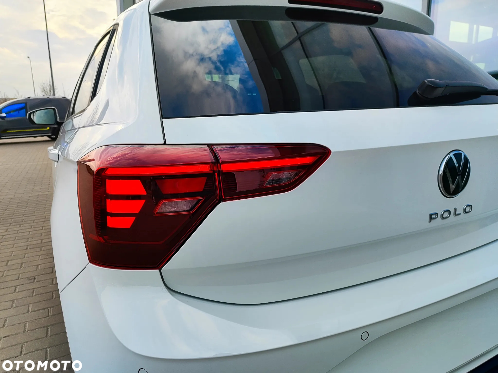 Volkswagen Polo 1.0 TSI Life DSG - 8