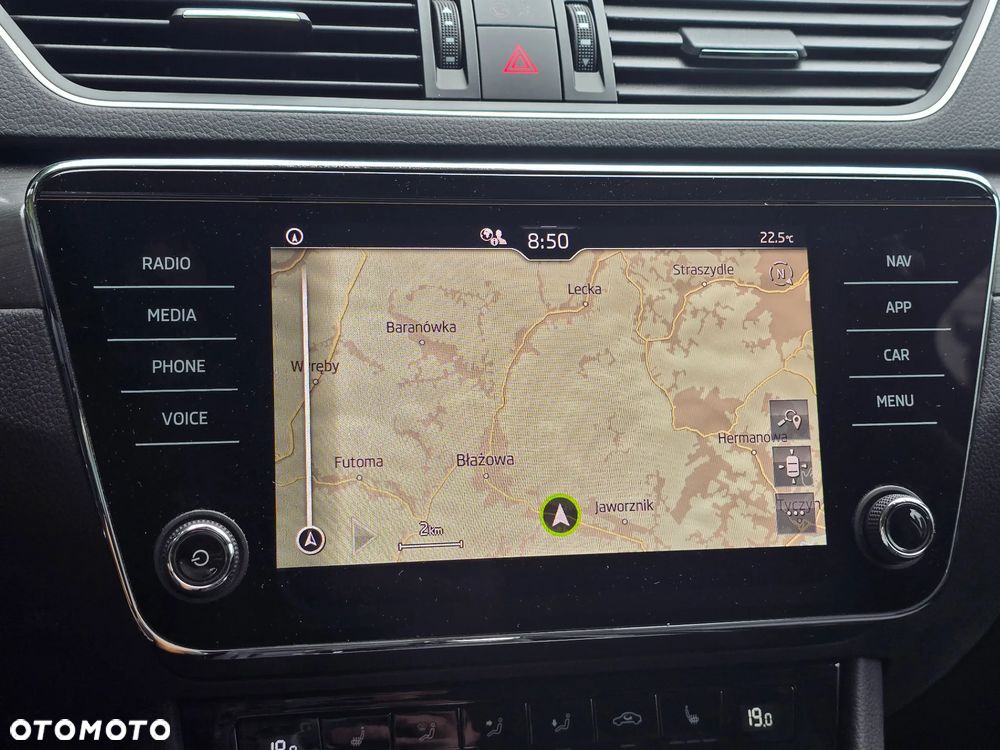 Skoda Superb 2.0 TDI Style DSG - 20