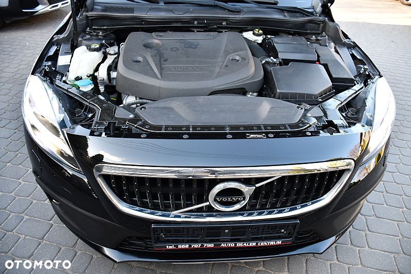 Volvo V40 Cross Country D2 Momentum - 40