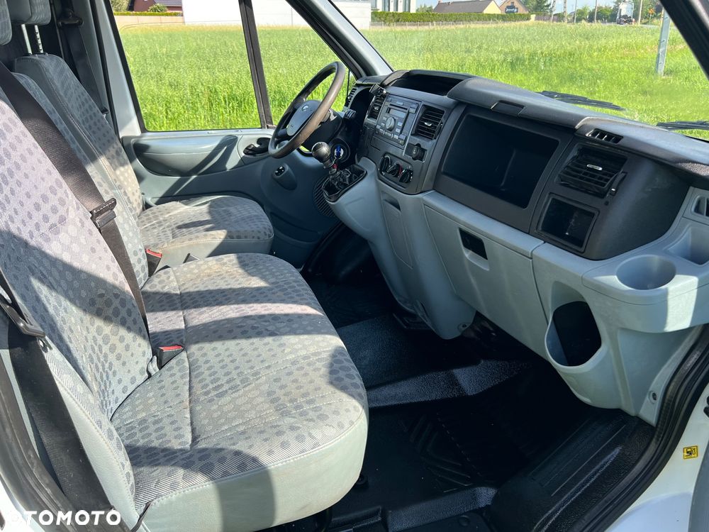 Ford Transit - 7