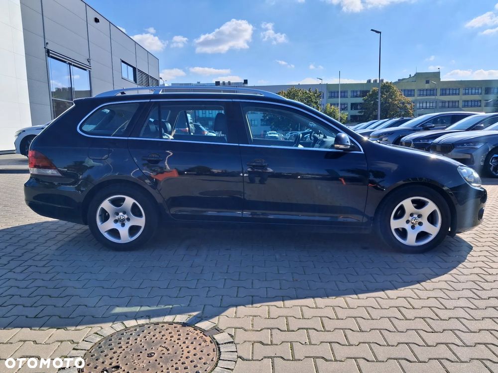 Volkswagen Golf - 9