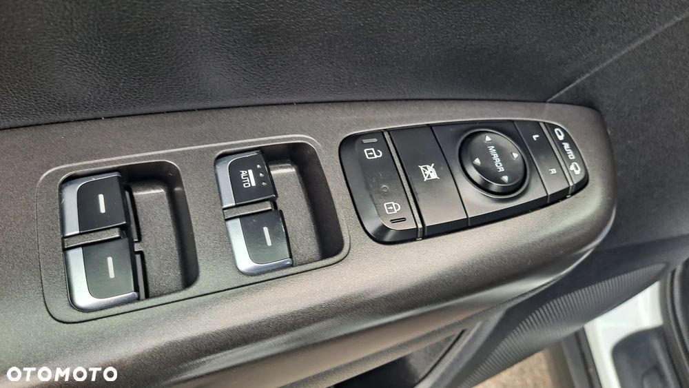 Kia Sportage 1.7 CRDI Business Line 2WD - 17