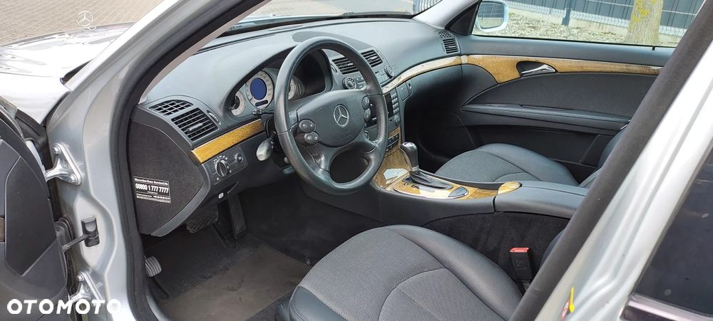 Mercedes-Benz Klasa E - 29