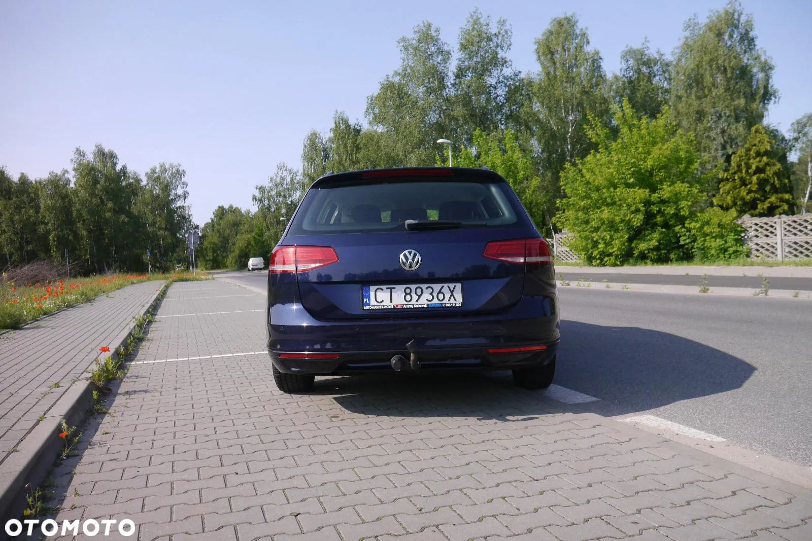 Volkswagen Passat 1.6 TDI BMT Comfortline - 6