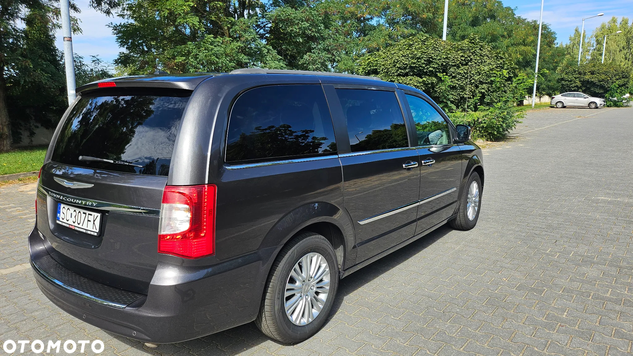 Chrysler Town & Country 3.6 Limited - 4