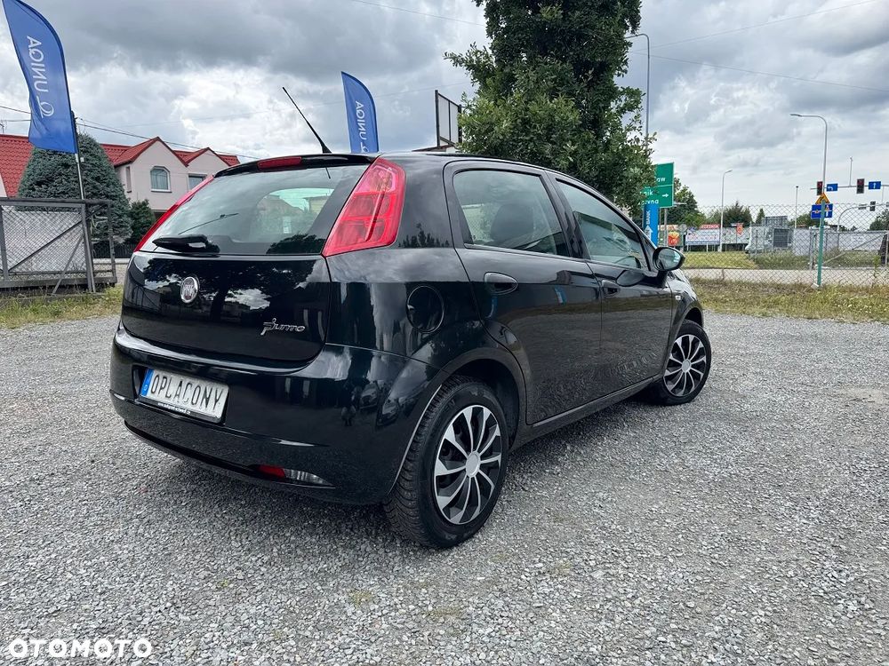 Fiat Grande Punto - 13