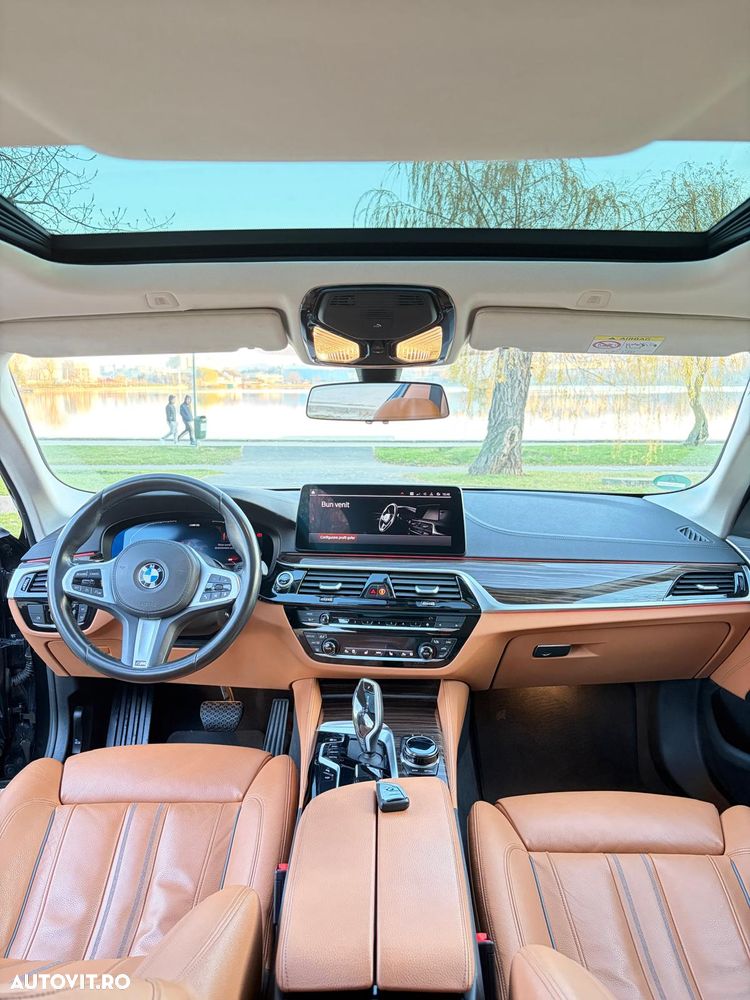 BMW Seria 5 540i xDrive AT MHEV - 9