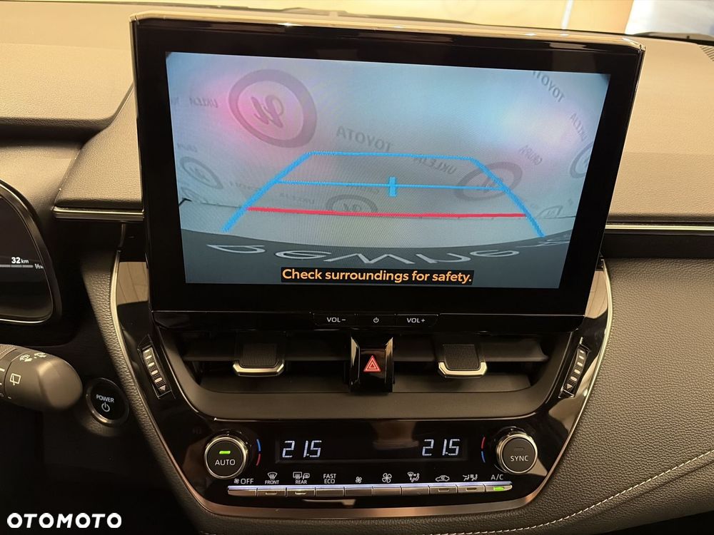 Toyota Corolla 1.8 Hybrid Comfort - 17