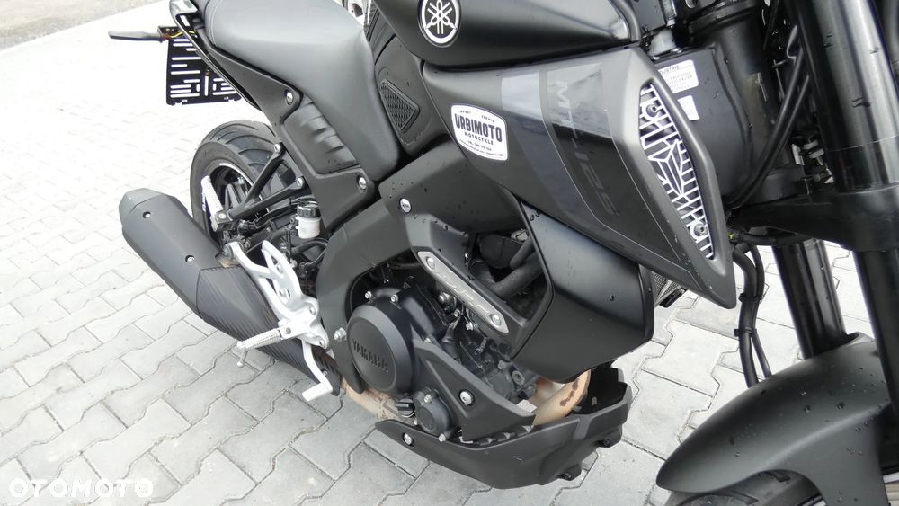 Yamaha MT - 16