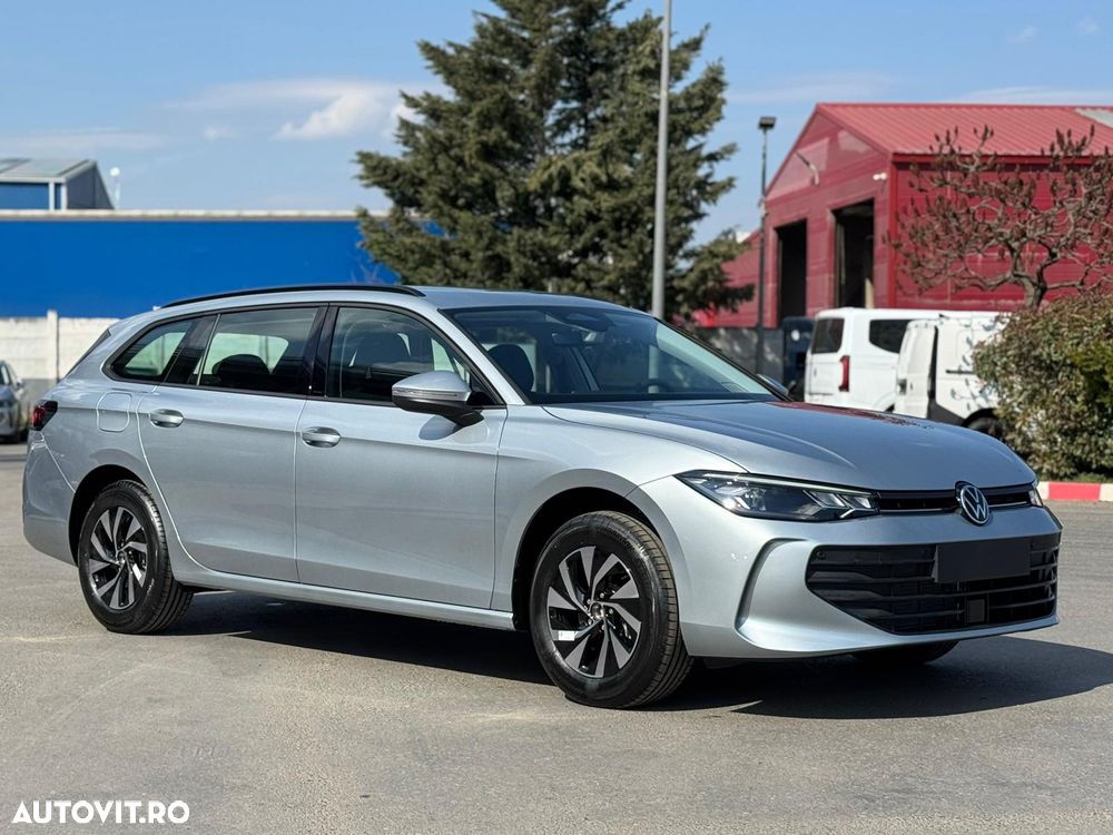 Volkswagen Passat 1.5 eTSI DSG MHEV Base - 8