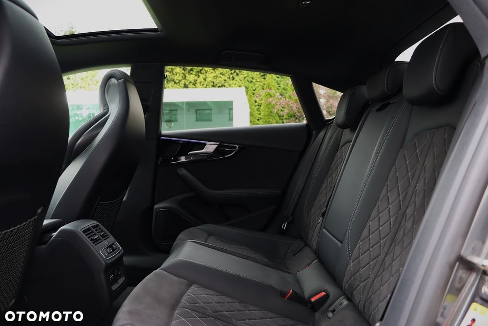Audi A5 Sportback 40 TFSI quattro S tronic edition one - 25