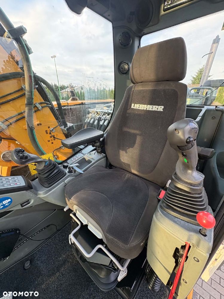 Liebherr A916 ROTOTILT ENGCON PODPORY DŁUŻSZE RAMIE - 15
