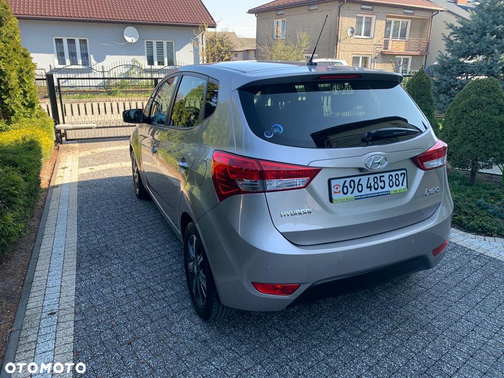 Hyundai ix20 1.6 Premium - 8