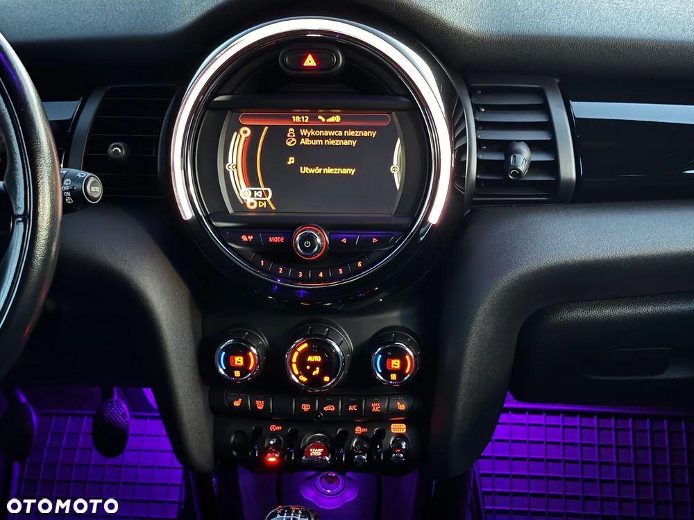 MINI Cooper Yours Trim - 18