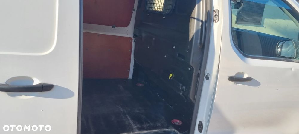 Citroën Jumpy - 11
