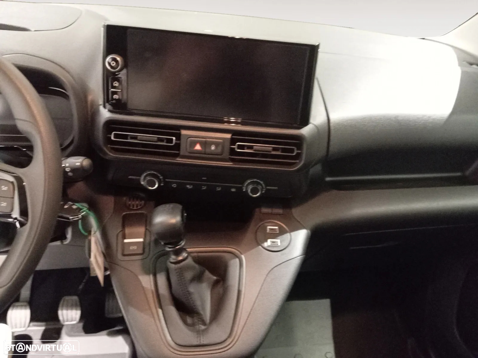 Opel Combo L1 1.5D - 12