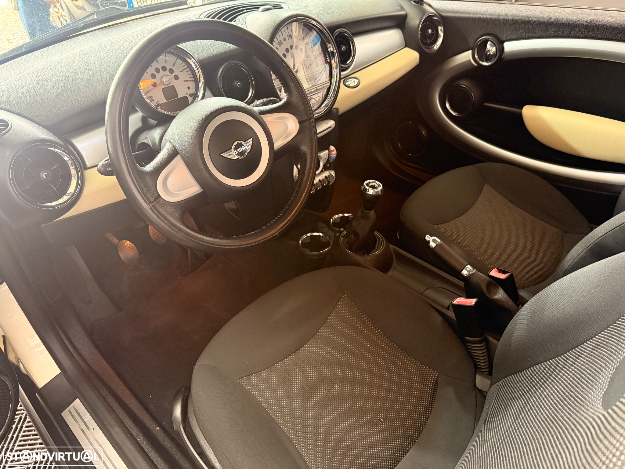 MINI 3 Portas One 1.4 - 5