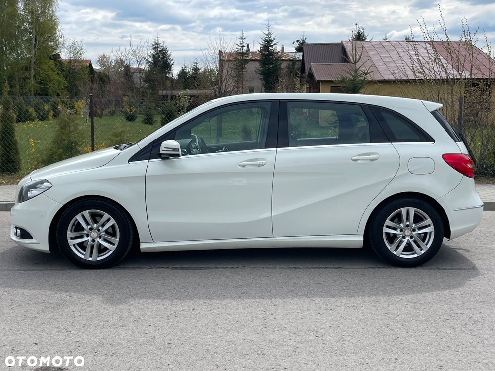 Mercedes-Benz Klasa B 180 CDI (BlueEFFICIENCY) 7G-DCT - 25