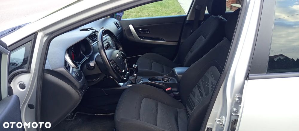 Kia Ceed 1.6 CRDi M - 14