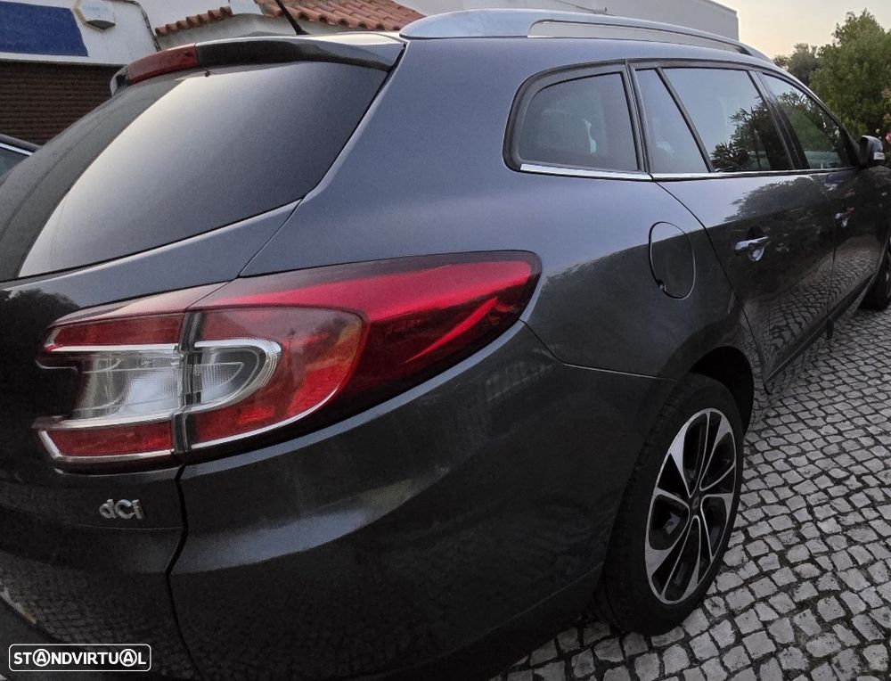 Renault Mégane Sport Tourer - 7