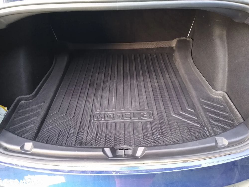 Tesla Model 3 ver-langstreckenbatterie-allradantrieb-dual-motor-performance - 8