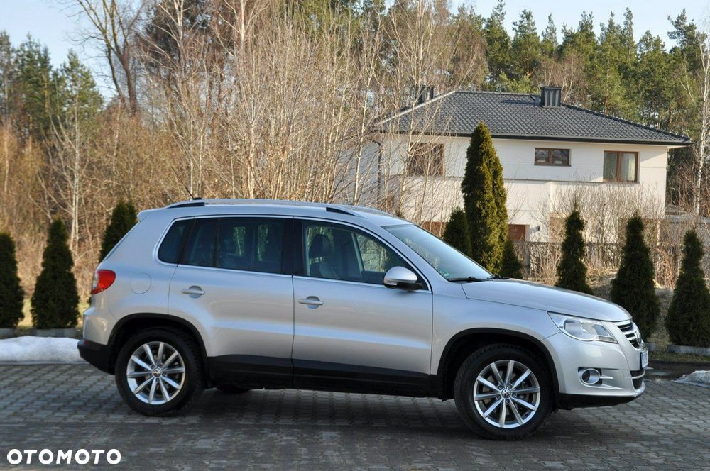 Volkswagen Tiguan - 4