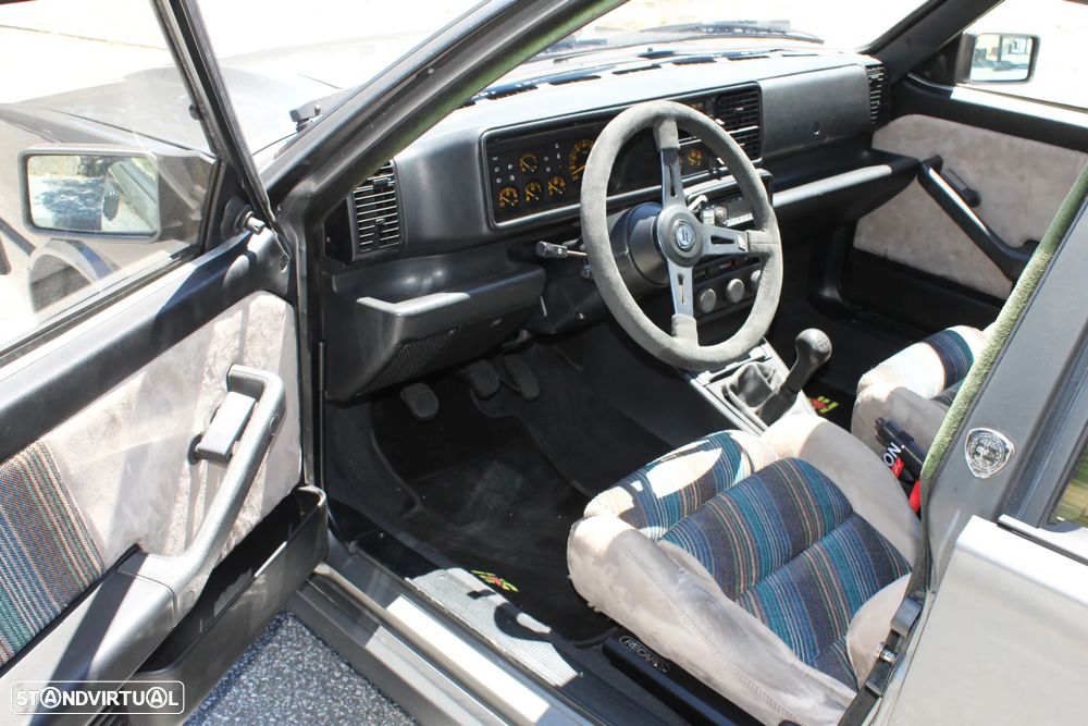 Lancia Delta 1.6 HF Turbo - 6