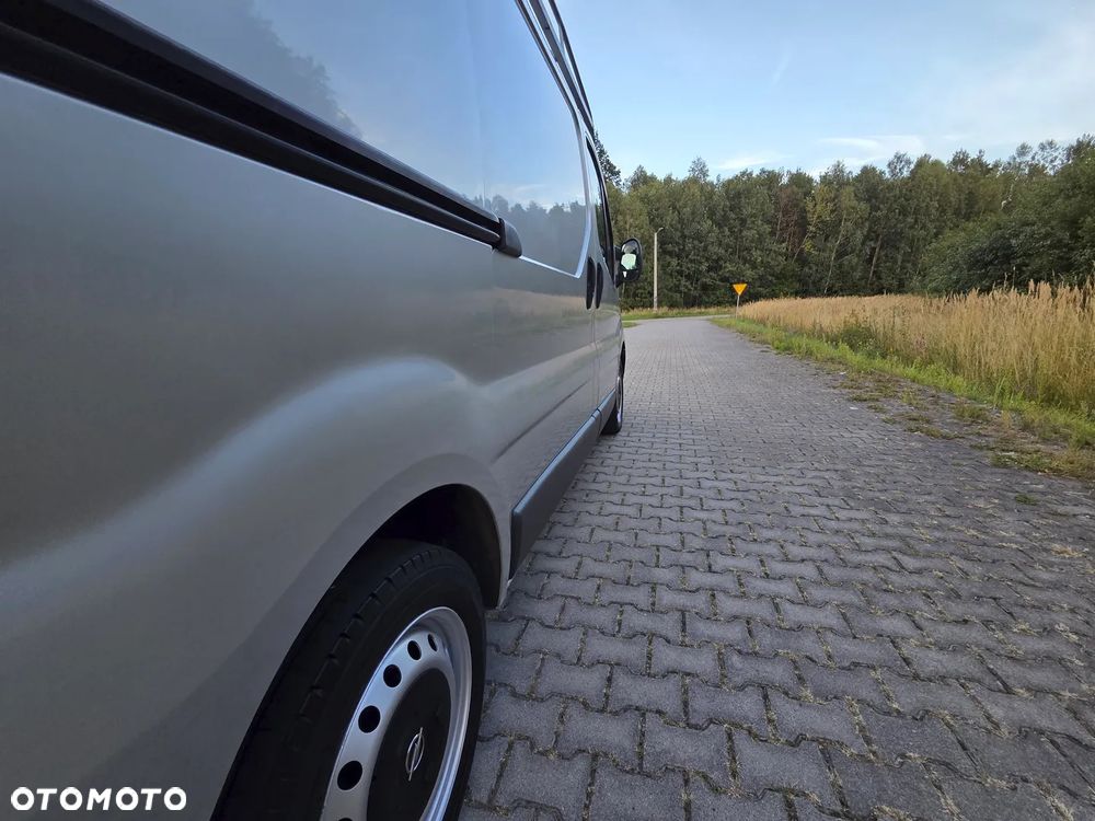 Renault Trafic - 18