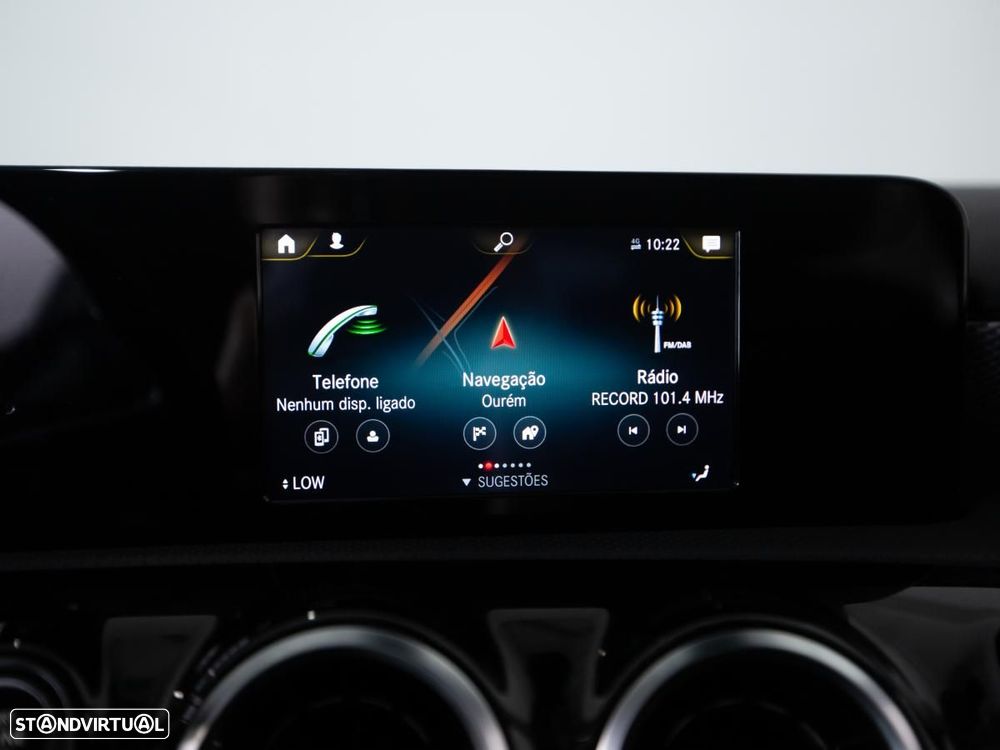 Mercedes-Benz A 250 e 8G-DCT Progressive - 24