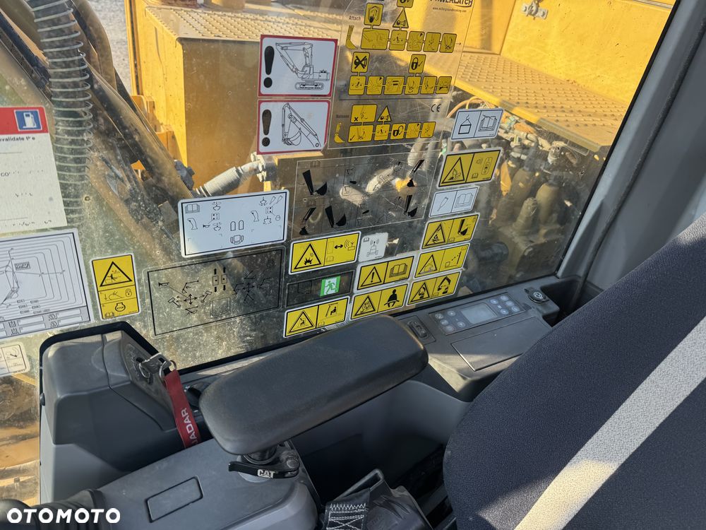 Caterpillar 313FL - 11