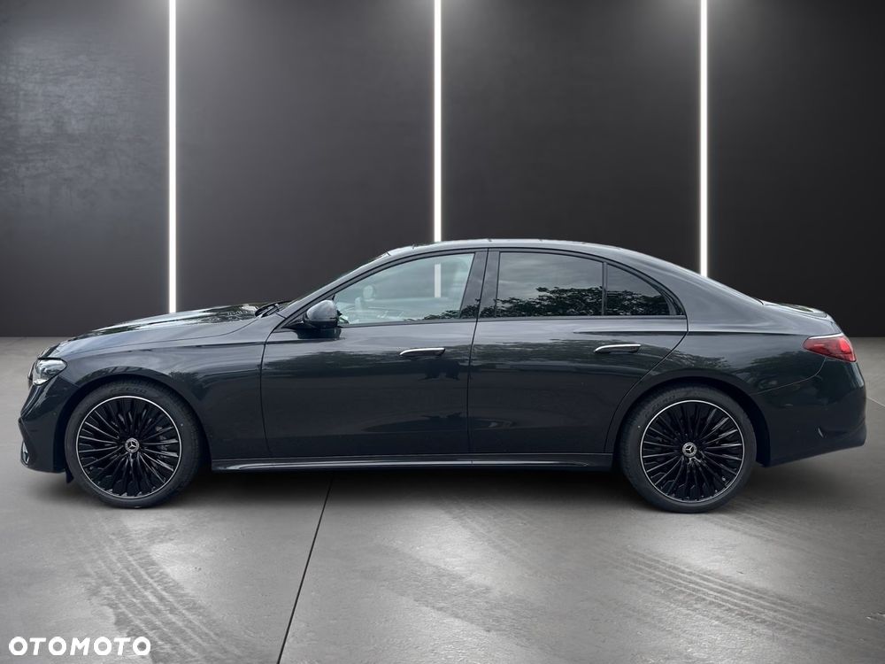 Mercedes-Benz Klasa E 200 mHEV 4-Matic AMG 9G-Tronic - 8