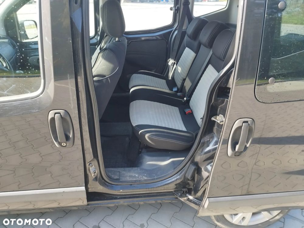 Fiat Qubo - 10