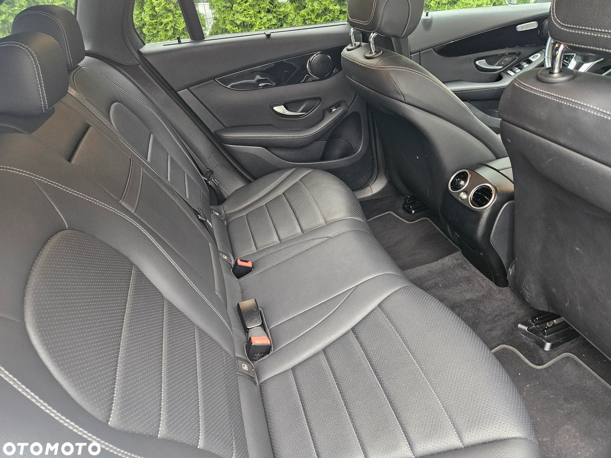 Mercedes-Benz GLC 220 d 4Matic 9G-TRONIC - 19