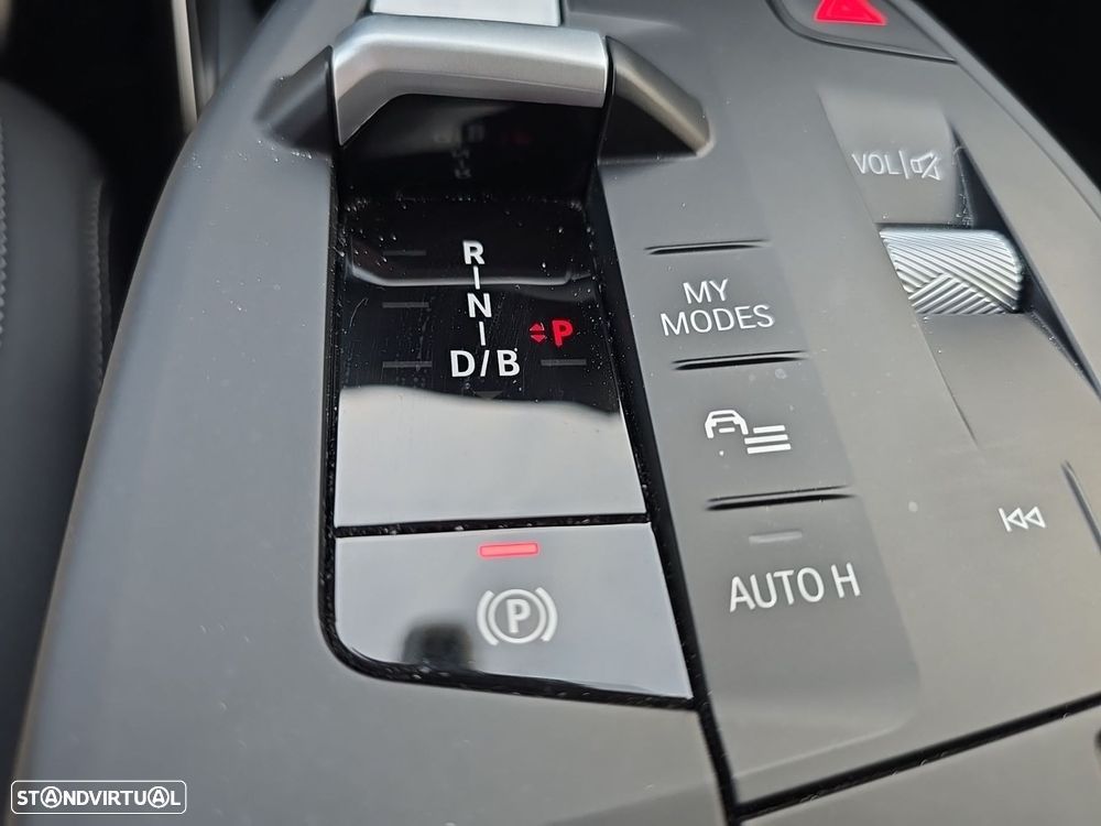 BMW iX2 eDrive20 - 30