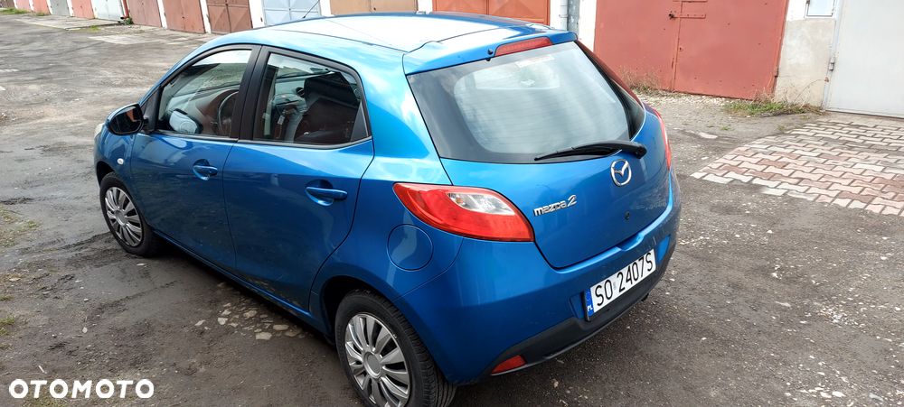 Mazda 2 - 8