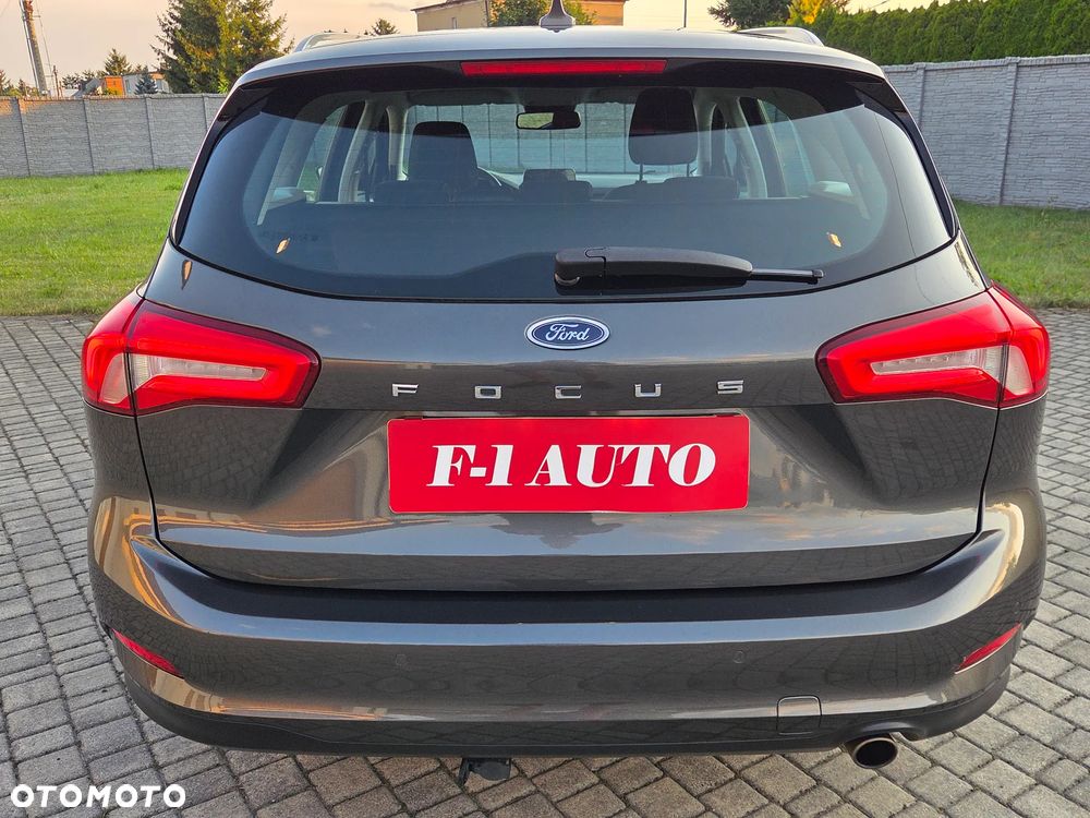 Ford Focus 2.0 EcoBlue Titanium Business - 25