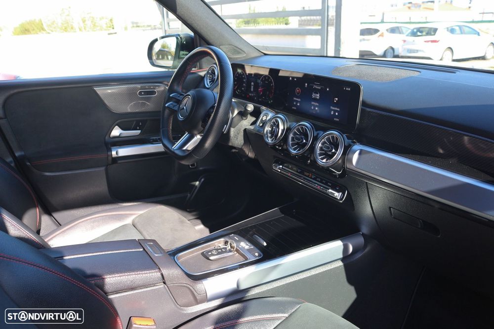 Mercedes-Benz GLB 200 AMG Line - 43