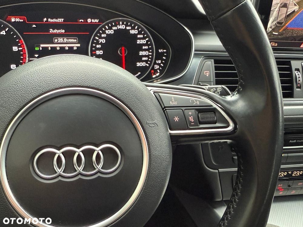 Audi A6 Allroad - 33