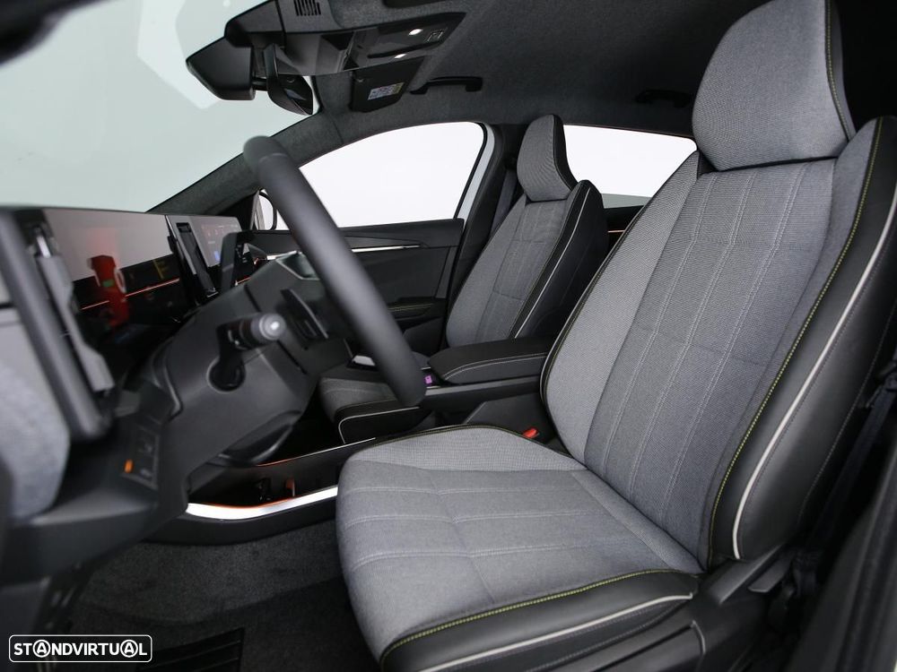 Renault Scénic E-Tech 87 kWh Evolution - 8