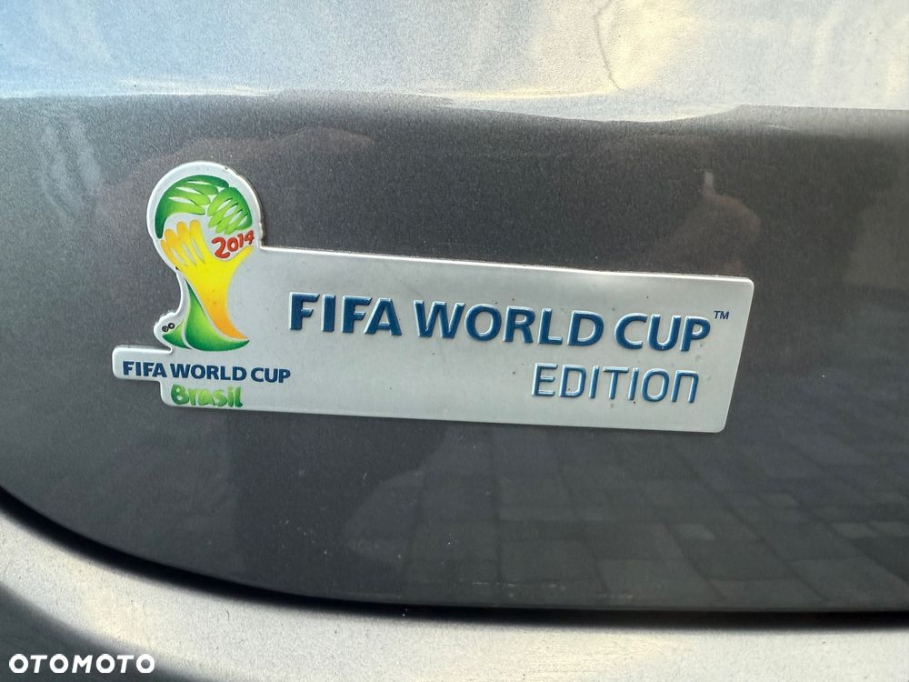 Hyundai ix35 1.7 CRDi 2WD Fifa World Cup Edition - 27