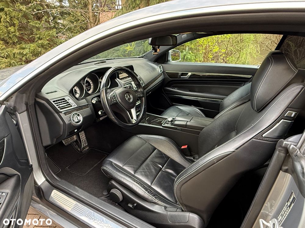 Mercedes-Benz Klasa E 220 CDI DPF BlueEFFICIENCY 7G-TRONIC Elegance - 15