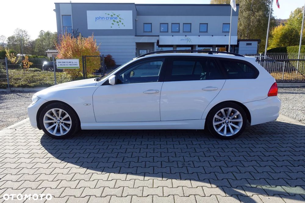 BMW Seria 3 320i Edition Sport - 8