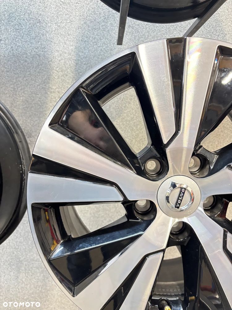 4 Felgi Alu. Volvo V60, S60, 16", 31471308 - 29