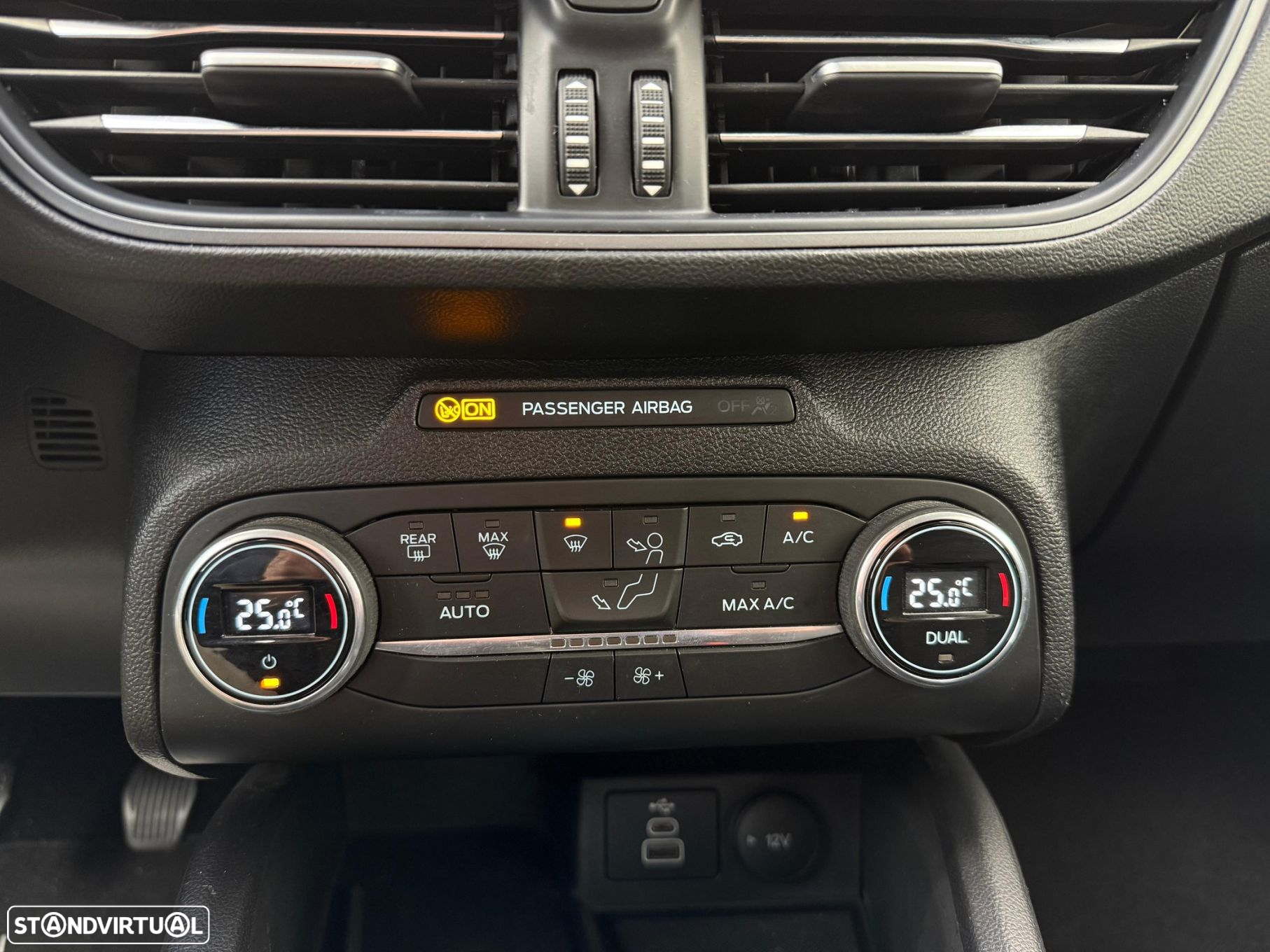 Ford Focus 1.0 EcoBoost MHEV Active Style SIP - 16