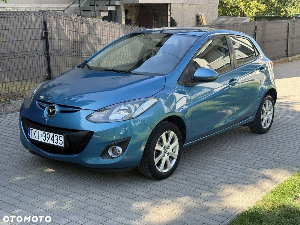 Mazda 2