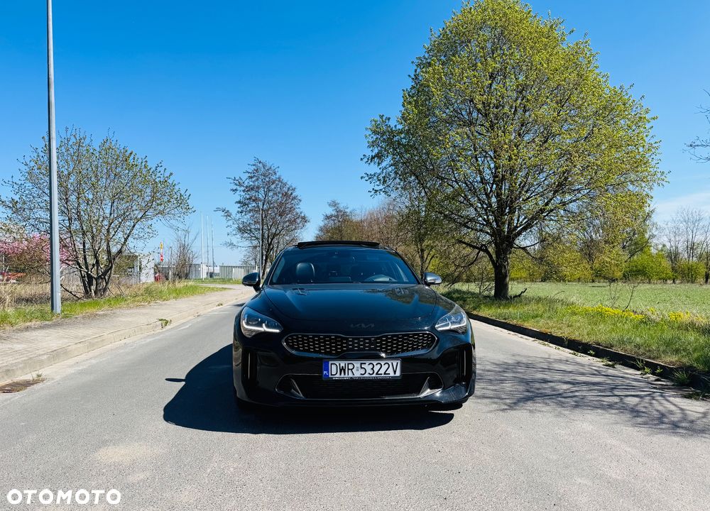 Kia Stinger 3.3 T-GDI V6 GT AWD - 4
