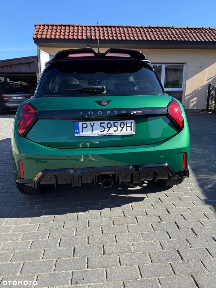 MINI John Cooper Works - 13