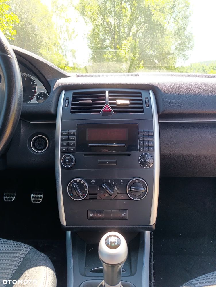 Mercedes-Benz Klasa B 200 EU5 - 14