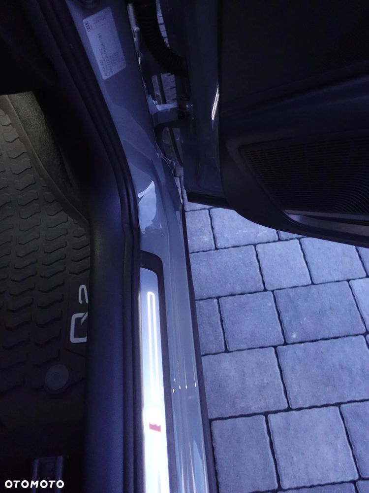 Audi Q2 35 TDI Quattro S tronic S line - 3