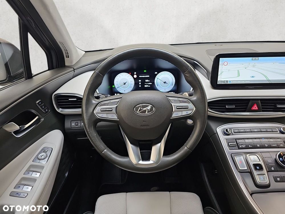 Hyundai Santa Fe 1.6 HEV 4WD SEVEN Signature - 11